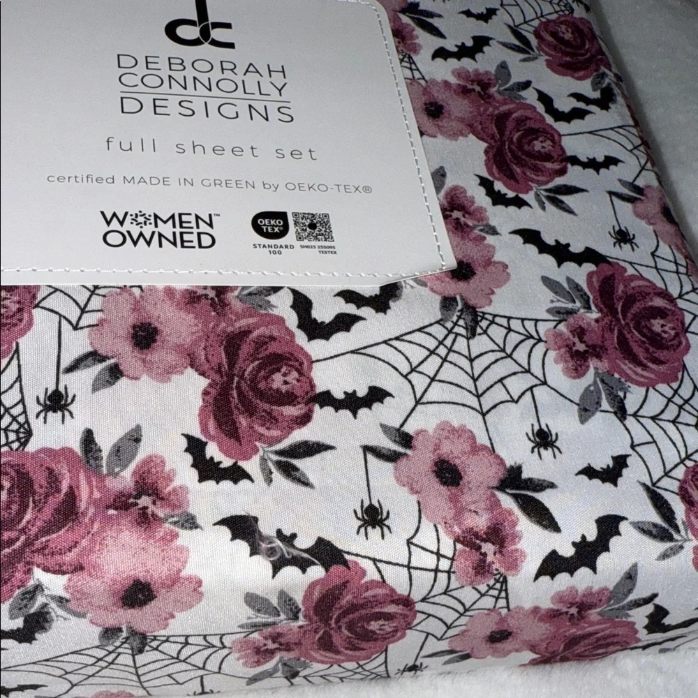 Deborah Connolly designs Halloween full sheet set